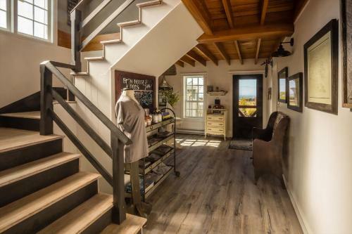 Dungeness Barn House Bed And Breakfast