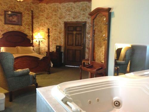 Posada Afton House Inn