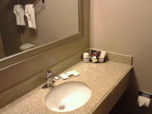 Motel Quality Inn And Suites - Arden Hills