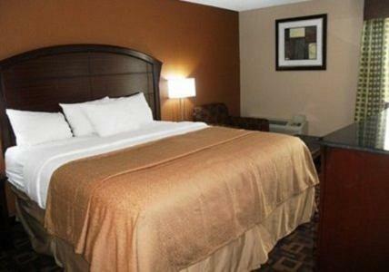 Motel Quality Inn And Suites - Arden Hills