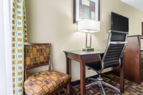 Motel Quality Inn And Suites - Arden Hills