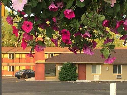 Motel Gateway Inn
