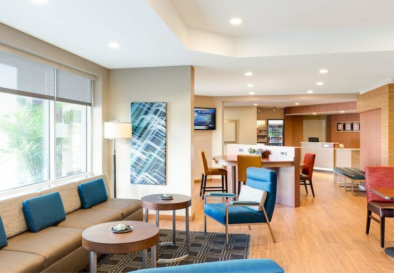 Hotel Towneplace Suites By Marriott Cleveland Solon