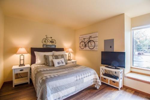Skyline Condo 13