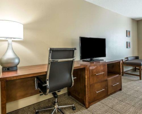 Hotel Comfort Suites Near Rainbow Springs Dunnellon