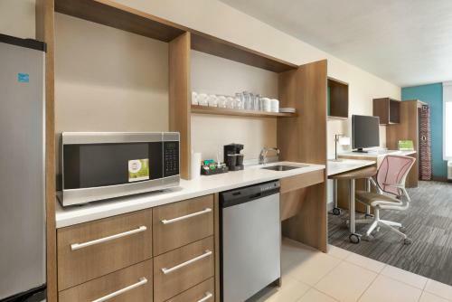 Hotel Home2 Suites By Hilton Bismarck
