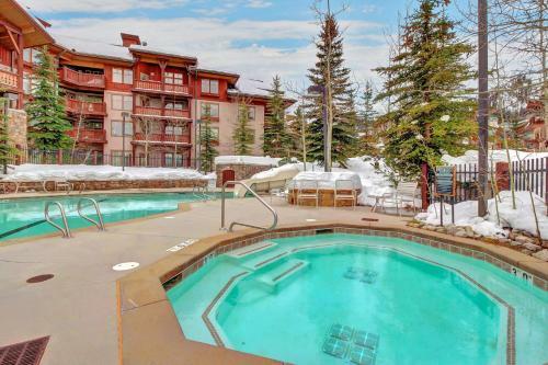 Powderhorn Lodge 311: Poppy Suite
