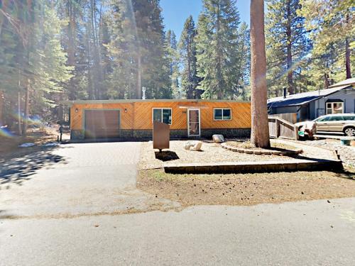 556 Eloise Ave Home