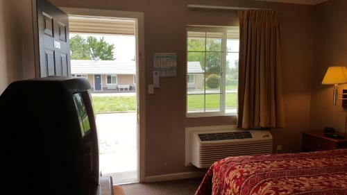 Pacific Motel