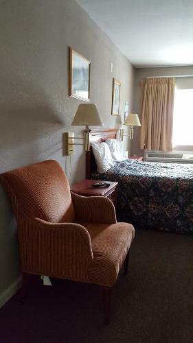 Pacific Motel