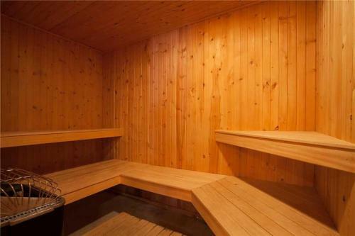 Ski Trail Lodge II