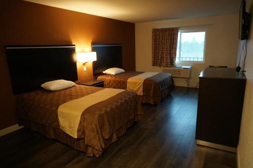 Motel Maywood Inn