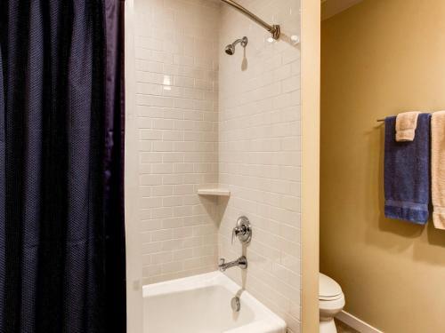 Blackhawk Townhome 2835