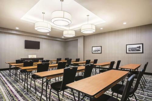 Hotel La Quinta By Wyndham Clifton Park