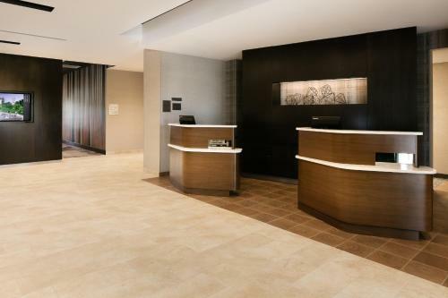 Hotel Courtyard By Marriott Omaha Bellevue At Beardmore Event Center