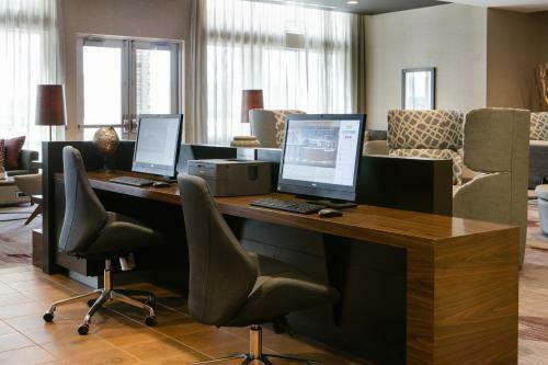 Hotel Courtyard By Marriott Omaha Bellevue At Beardmore Event Center