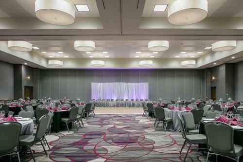 Hotel Courtyard By Marriott Omaha Bellevue At Beardmore Event Center