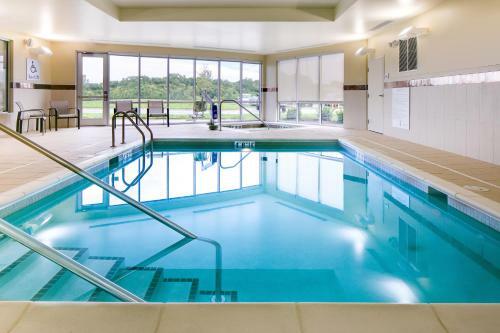 Hotel Courtyard By Marriott Omaha Bellevue At Beardmore Event Center