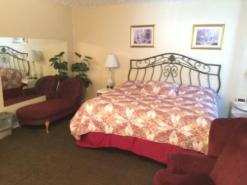 Hotel Don Q Inn