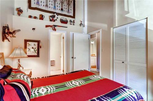 Yampa View 302