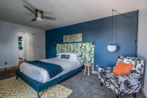 Cozy Two-bedroom With Pool Near Old Town