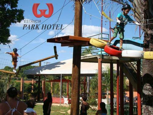 Estancia Park Hotel
