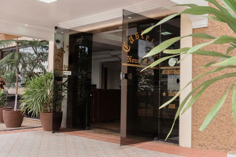 Castelar Novo Hotel