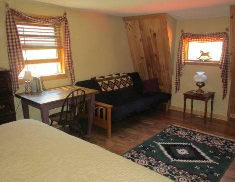 Buffalo Creek Bed And Breakfast