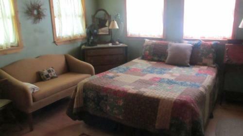 Buffalo Creek Bed And Breakfast