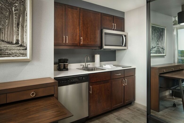 Hotel Homewood Suites By Hilton Teaneck Glenpointe