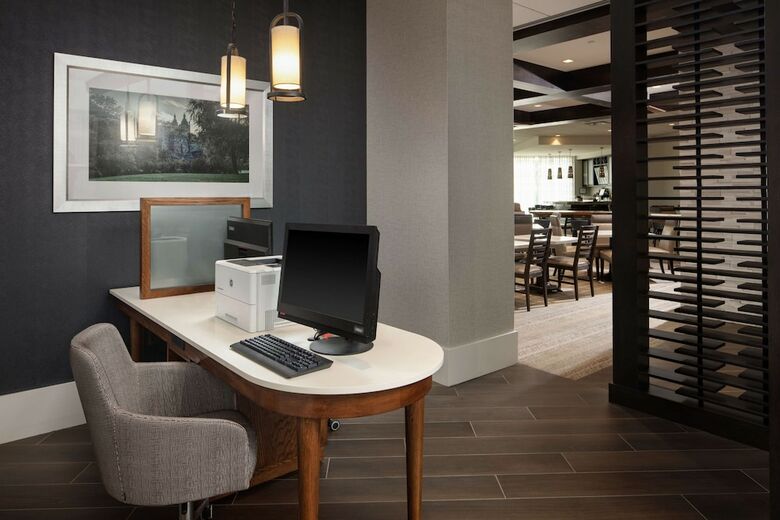 Hotel Homewood Suites By Hilton Teaneck Glenpointe