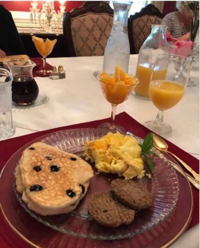 Caroline's Bed And Breakfast