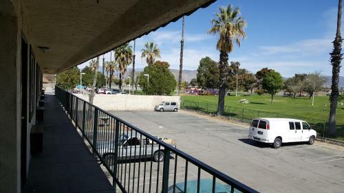 Motel Diamond Inn