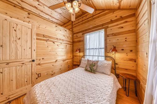 Rocky Ridge Cabin