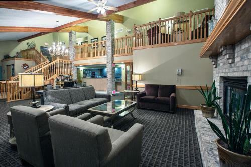 Posada Americinn By Wyndham Iowa Falls