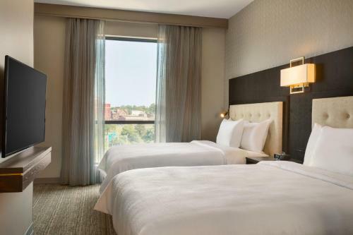 Hotel Embassy Suites By Hilton Syracuse Destiny Usa