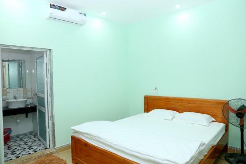 Giang Son Hostel