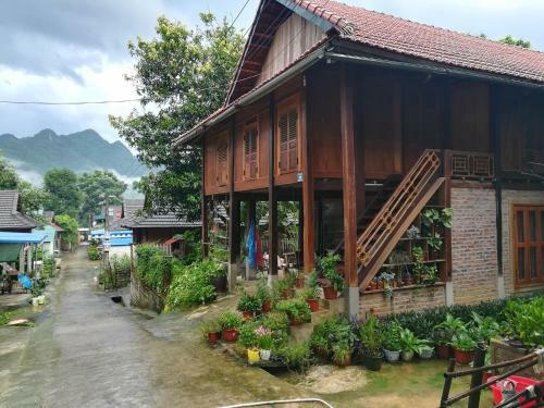 Lim's House