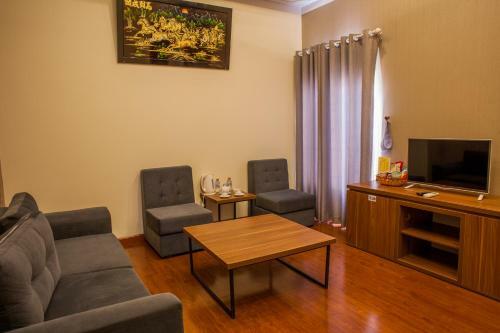 Trieu Khang Hotel