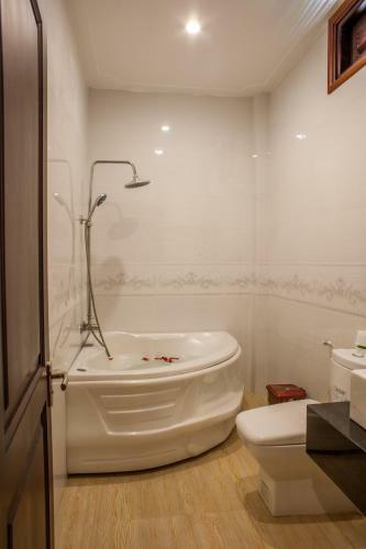 Trieu Khang Hotel