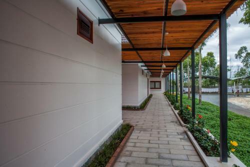 Trieu Khang Hotel