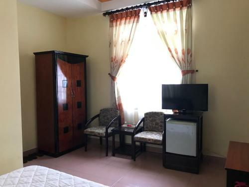 Cat Phu Hotel