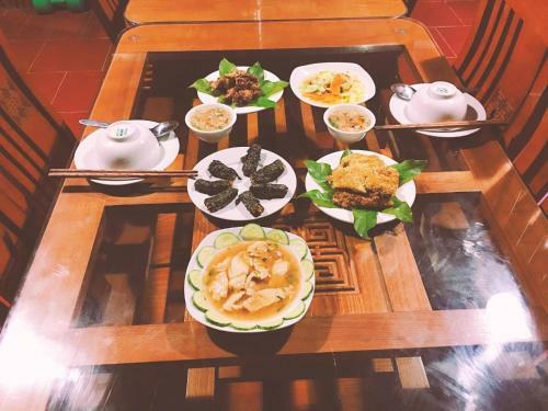 Bed & Breakfast Van Long Family Homestay