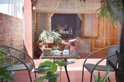Bed & Breakfast Van Long Family Homestay