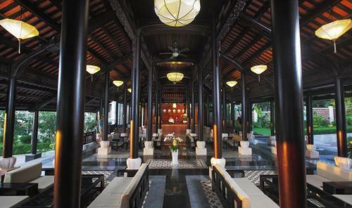 Hotel Chez Carole Center Resort & Spa