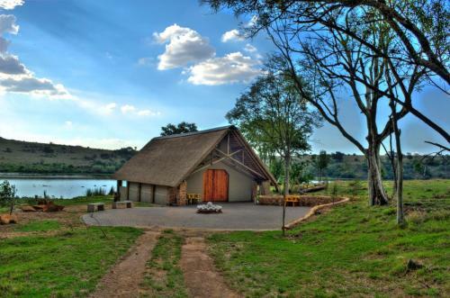 Cradle Moon Lakeside Game Lodge