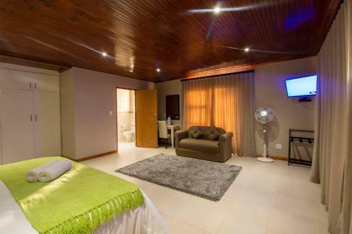 Bed & Breakfast Tsitsikamma Manor