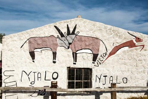 Hotel A-1 Njalo-njalosafari�s