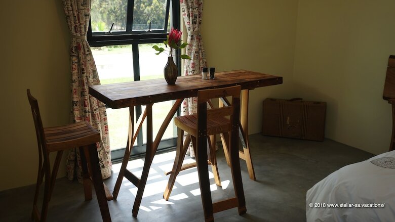 Bed & Breakfast Stellar Overberg Travellers Lodge