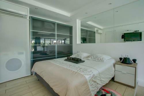 Villa, Port Nature